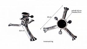 Stojan na stromek kovany s kytičkou patina